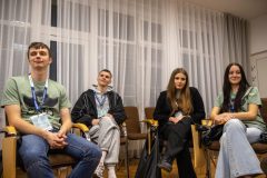 ef24103c-e5a4-4763-b738-d4385485c51d